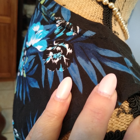 NWT🖤💙Maxi by Basic Editions - Picture 6 of 10